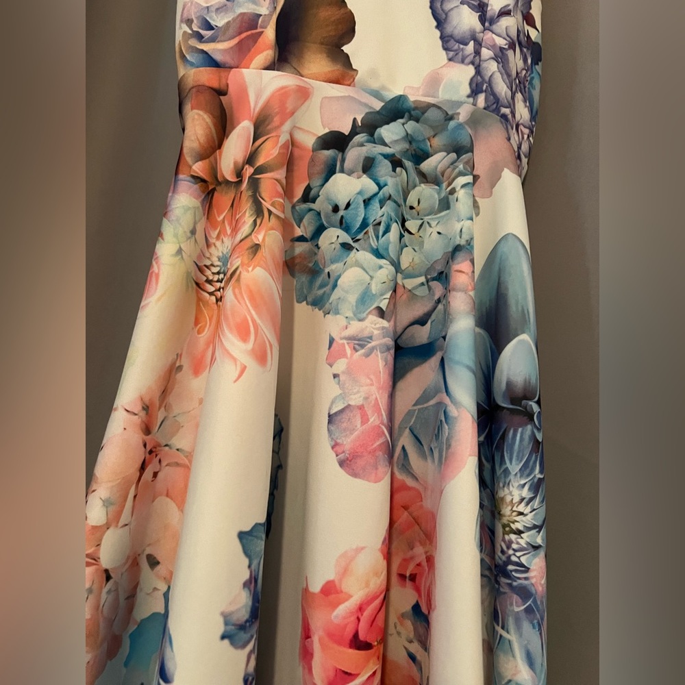 Boohoo Dress - Picture 2 of 2